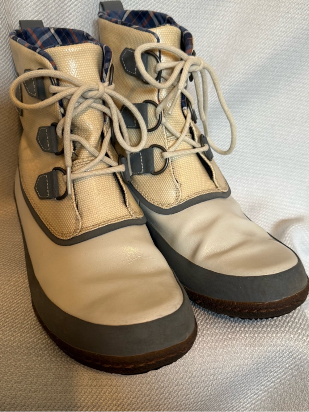 Sorel Joplin Cream and Gray Lace-Up Women's Winter Rain Boots